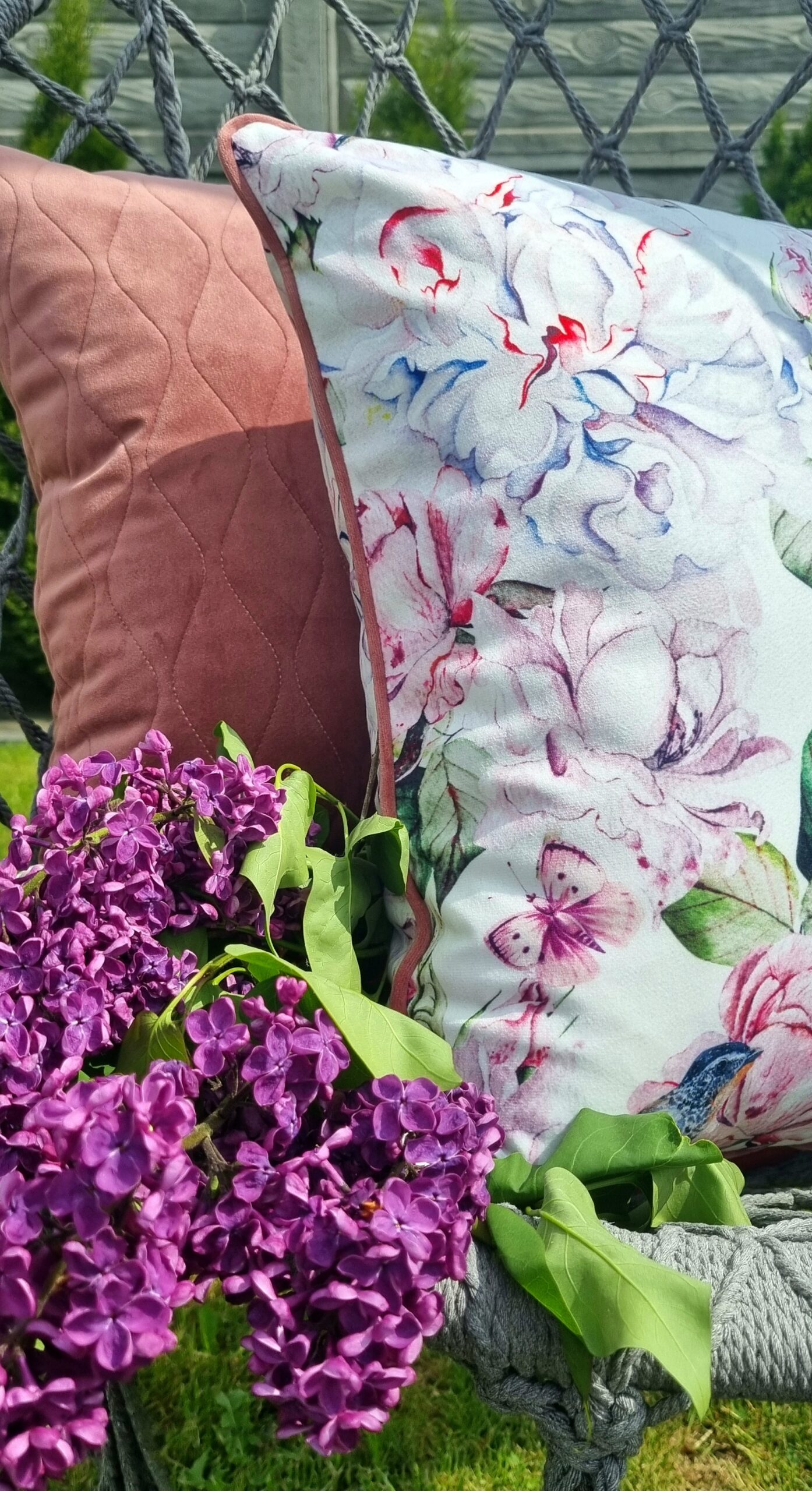 Poduszka dekoracyjna Róża - obrazek 2