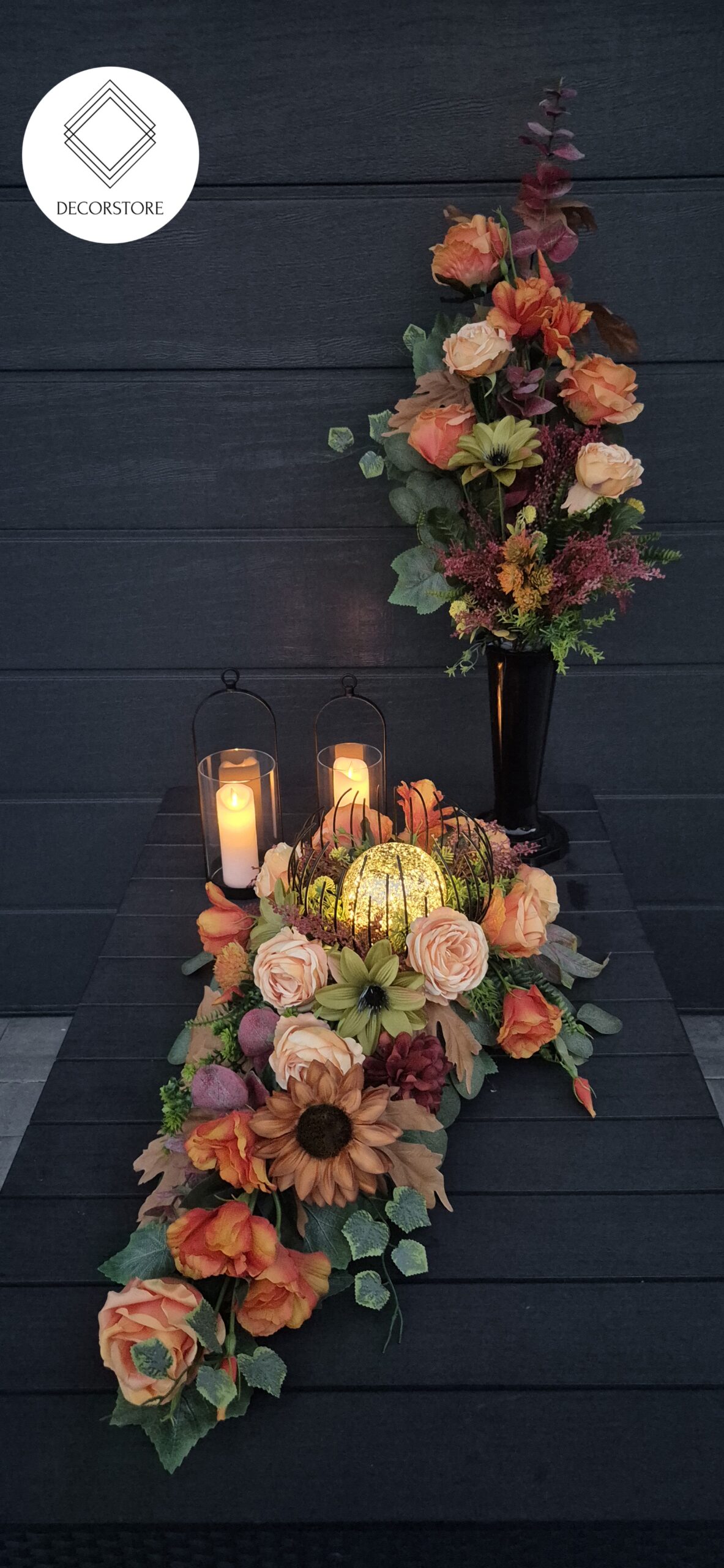 Kompozycja nagrobna z lampionem